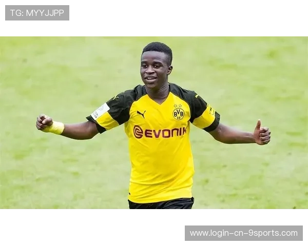 多特穆科科前锋本能抢点破门——年轻天才崭露头角